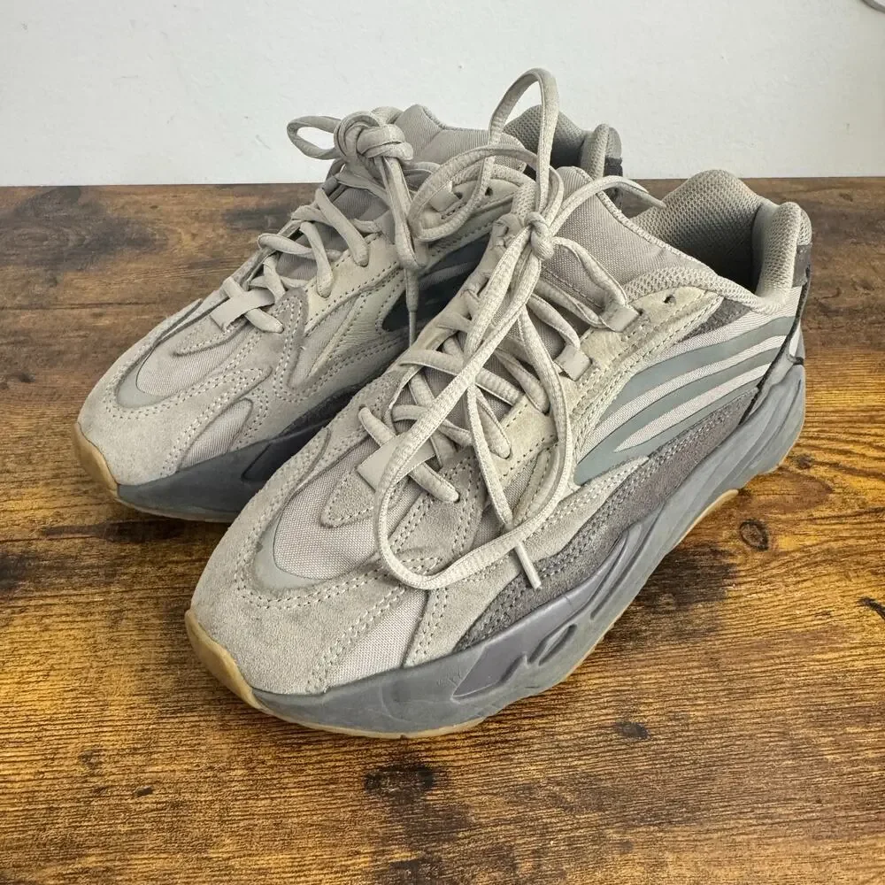 Adidas Yeezy Boost 700 V2 Tephra Mens Size 6